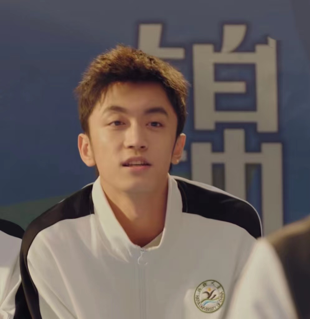 杨舟