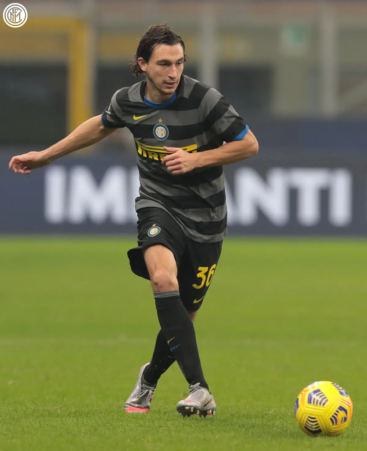  p> span class="ref" data-ctrid="swksqet0ts6d">马泰奥·达米安