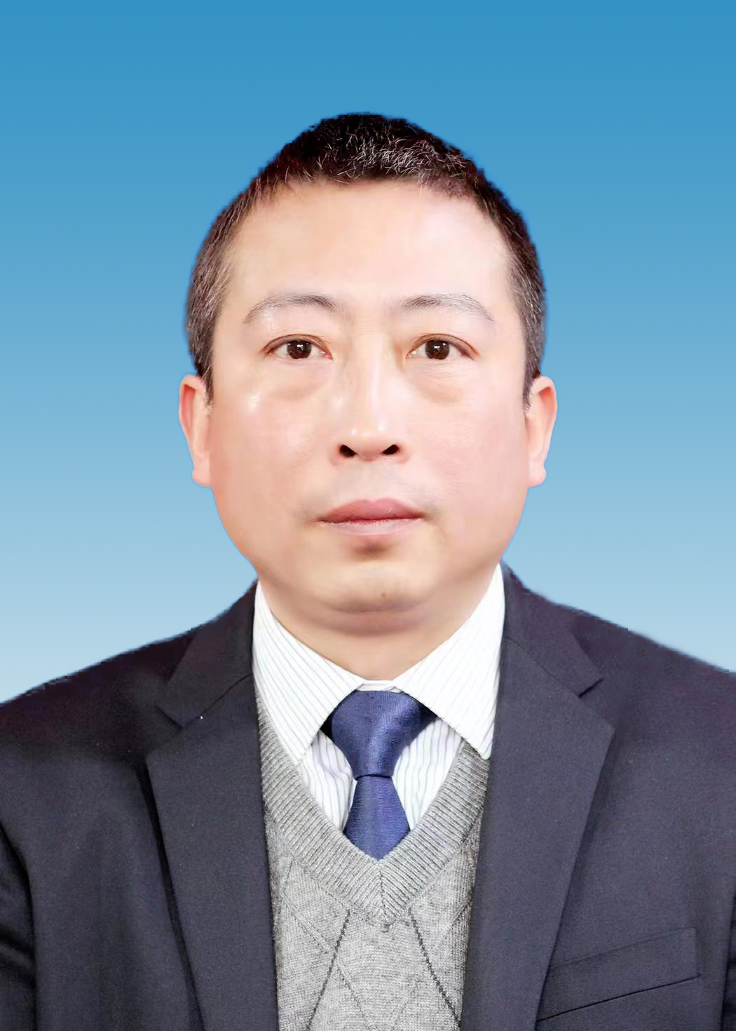  /p> p data-id="u5tnhovmaeob">现任湖南省岳阳市岳阳