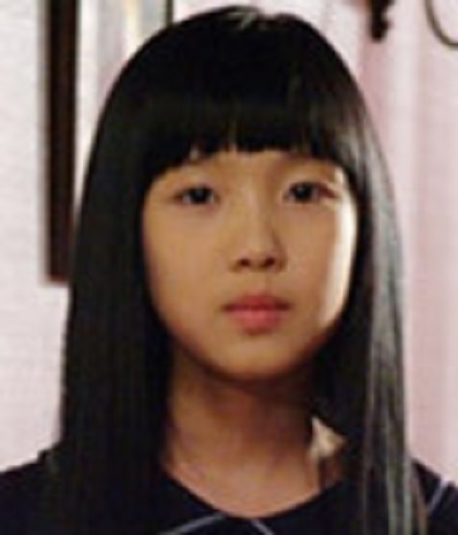 2005年,出演mbcmbc电视剧《 a target="_blank" href="/item/悲伤恋歌