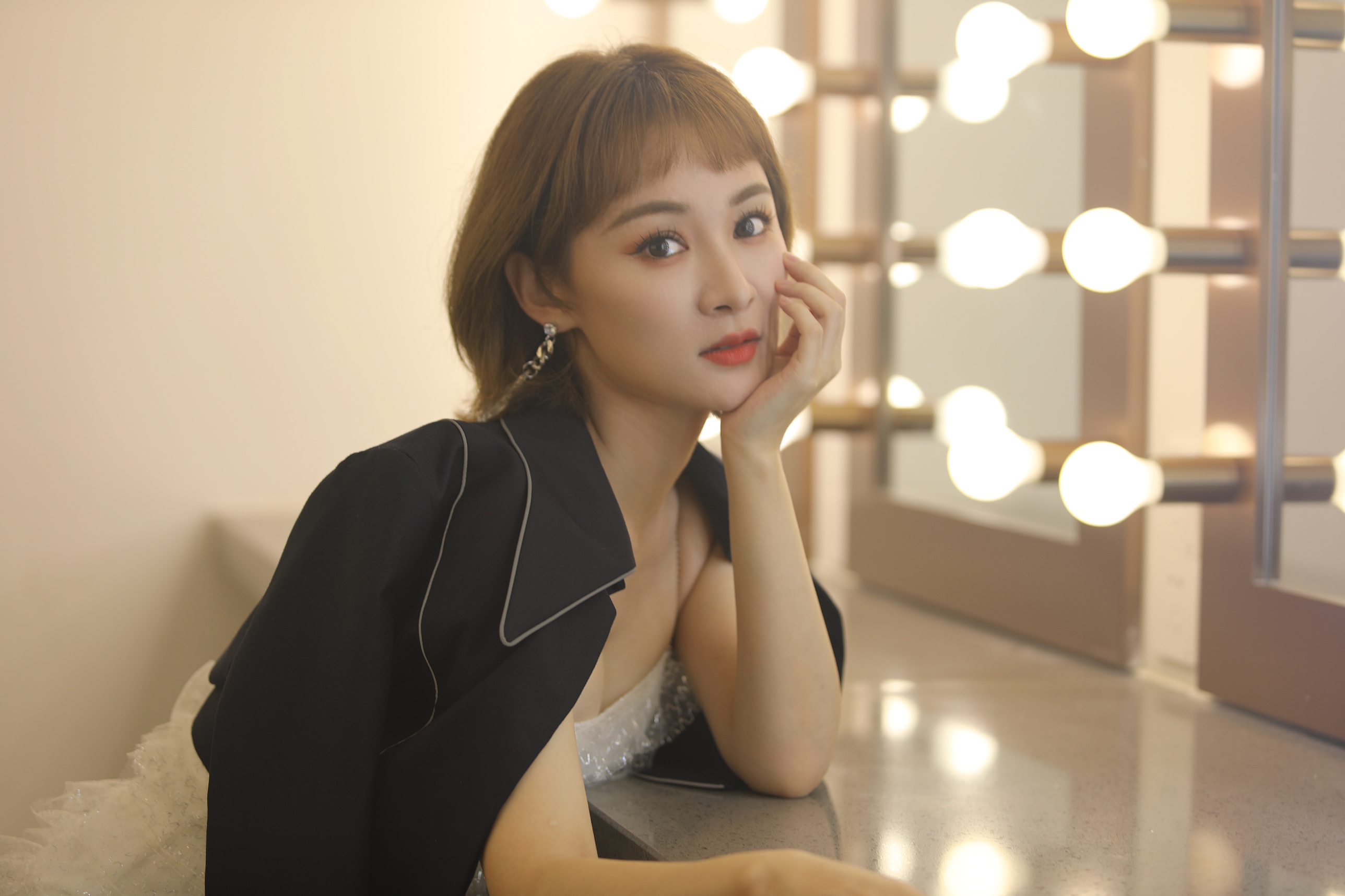 id="gnwnww85fg">小唐人(little sugar figurine),中国风音乐演唱组合