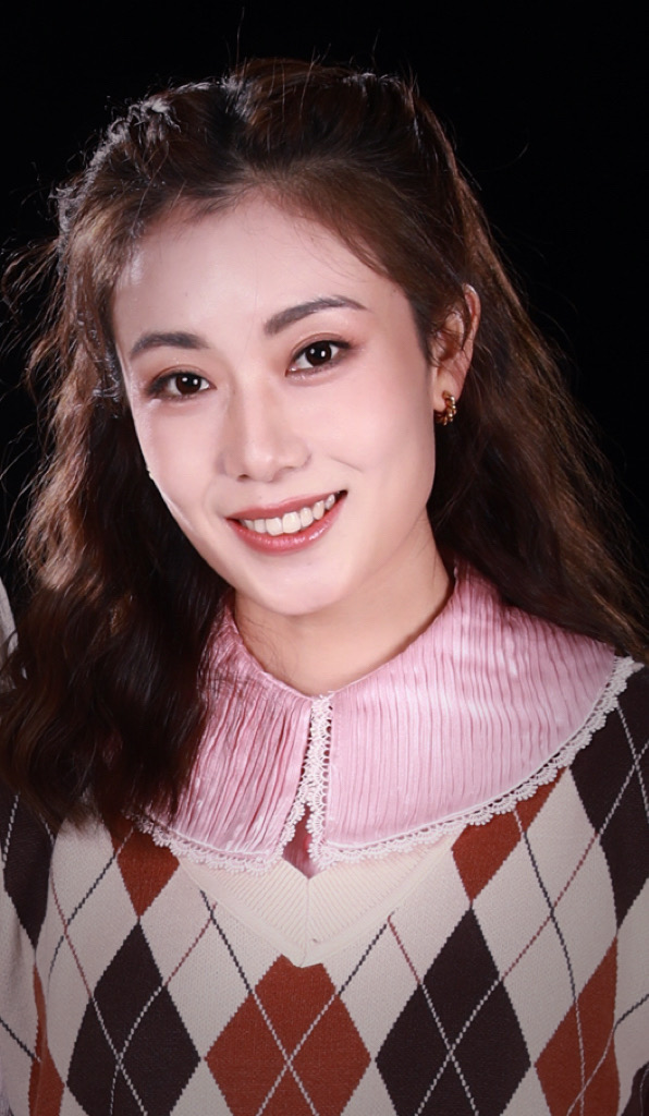 龙月