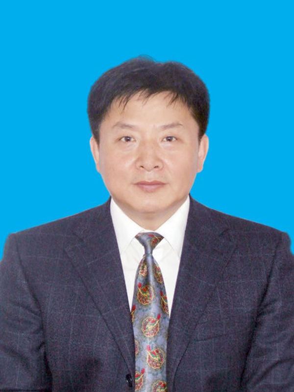 张伟