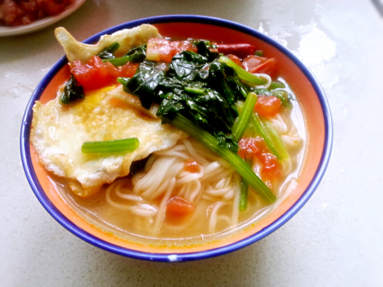 西红柿菠菜面