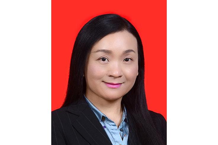 李爽