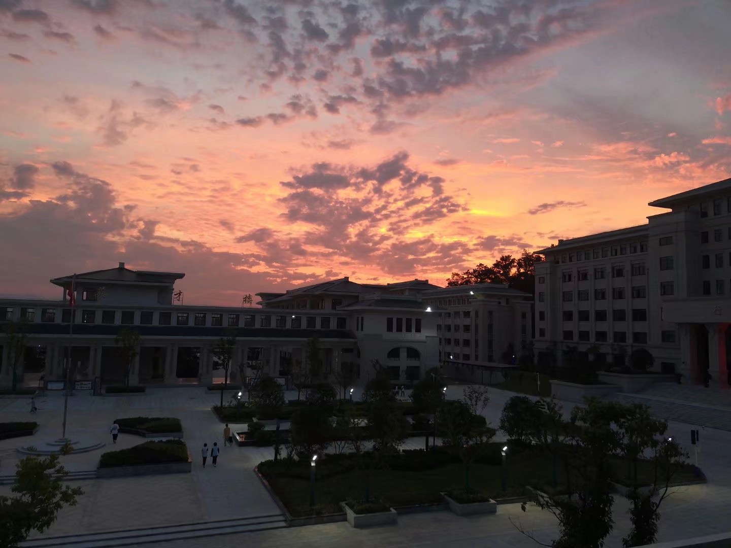 安徽省霍山中学