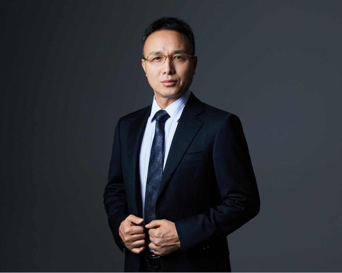  p data-id="go0aol4aq1">熊雄,男,汉族,1968年10月出生, sup data