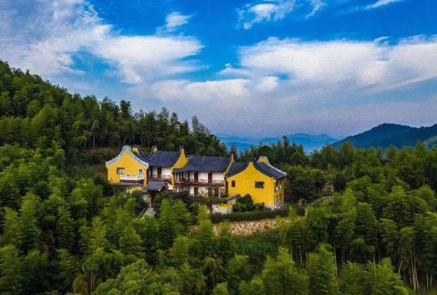  p data-id="gnard8u0zj">东明山森林公园位于 a target="_blank"