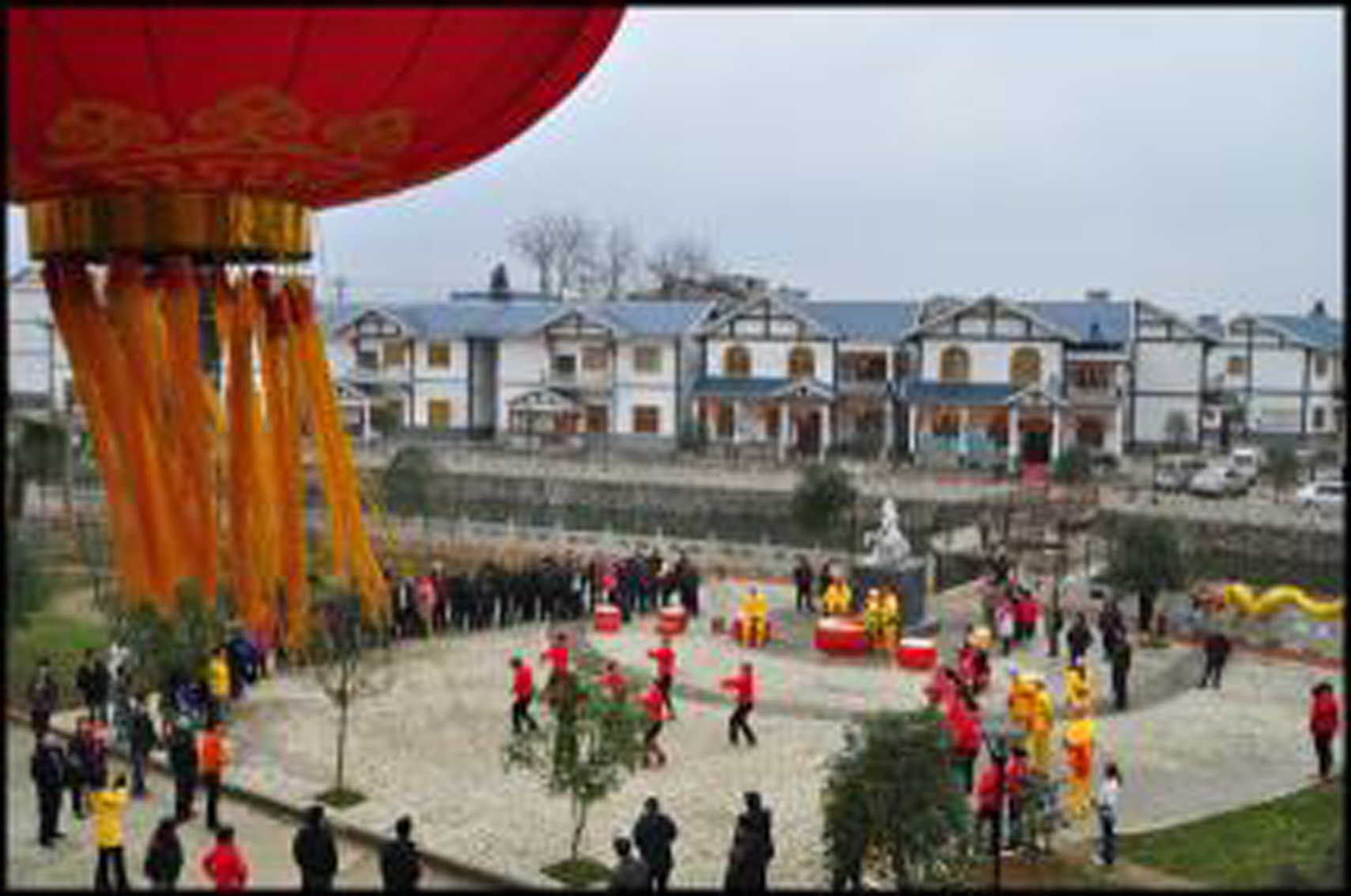 松烟镇,隶属于贵州省遵义市东 a target="_blank" href="/item/余庆县