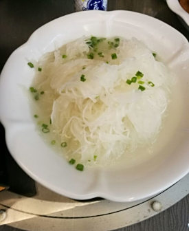 <p>清炒萝卜丝（南山萝卜）