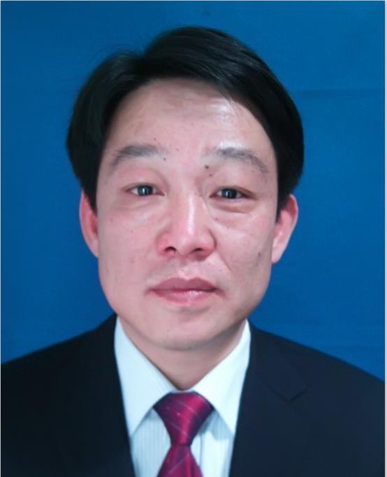 学历本科,现任安徽省蚌埠市五河县交通运输局党委书记,局长