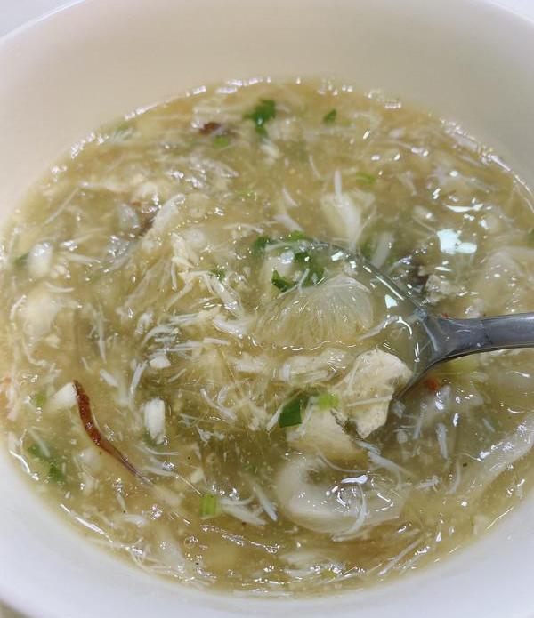 鲜蟹肉鱼翅羹