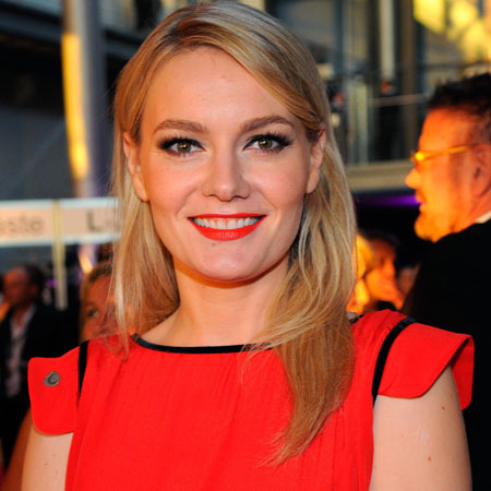  p>玛蒂娜·希尔(martina hill),1974年7月14日出生于德国柏林,并在