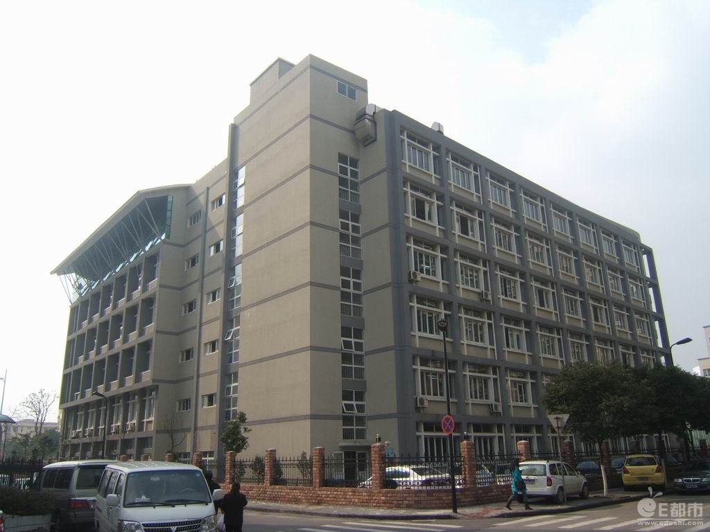  p>海曙中心小学(吴剑鸣外国语学校)位于宁波市的政治,经济,化中心,是