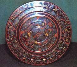 出土文物证明,图画案的成熟,是楚国绘画的突出成就,尤其以漆画著称.