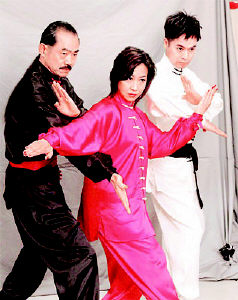 p>元华,1952年9月2日生于 a target="_blank" href="/item/香港
