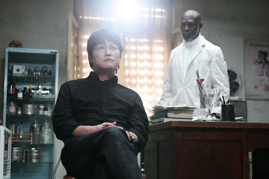 ">朴赞郁 /a>执导, a target="_blank" href="/item/宋康昊/2657100"