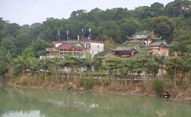 仙城八角亭