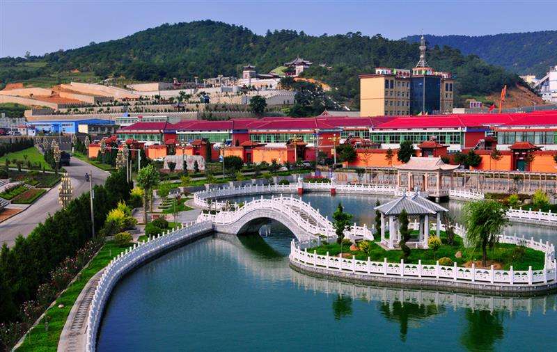  p>永丰村位于长治市上党区最南边,隶属于山西省长治市上党区南宋镇