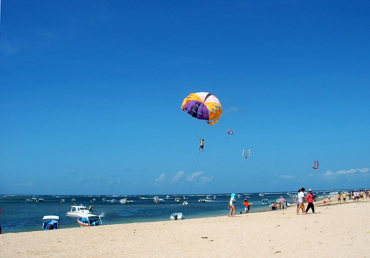 kuta beach