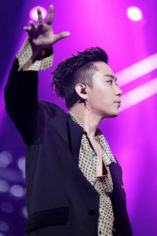  p>殷志源(         )1978年6月8日出生于韩国 a target="_blank"