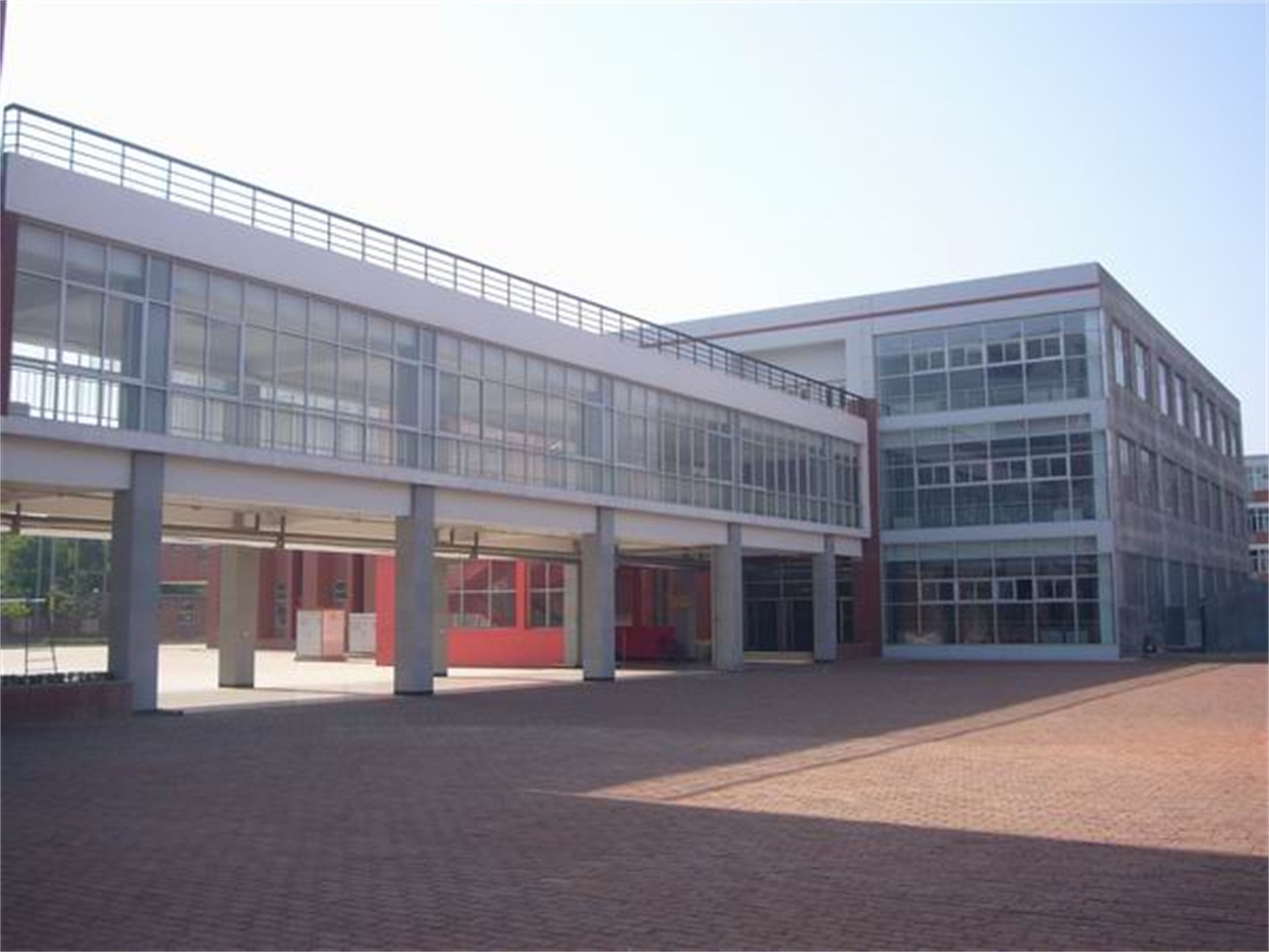 河北正定中学东校区
