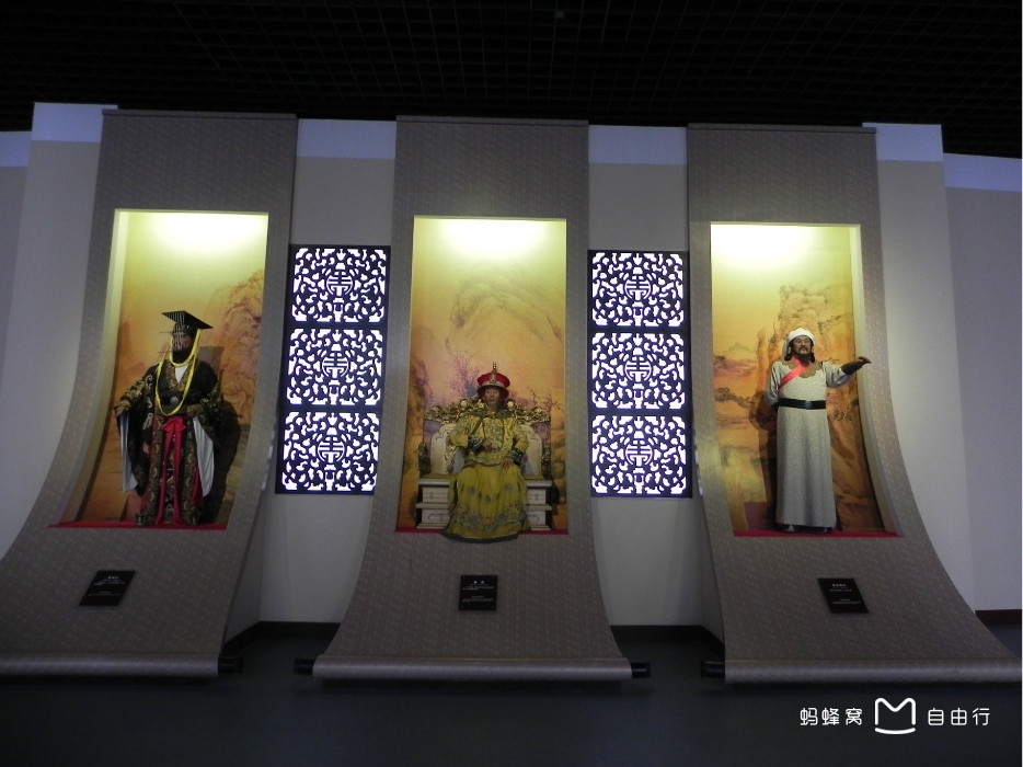 9v">大连金石蜡像馆位于大连市金州区,坐落于美丽,浪漫的大连金石滩 a