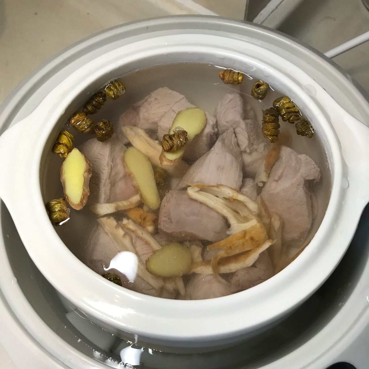 西洋参炖猪瘦肉