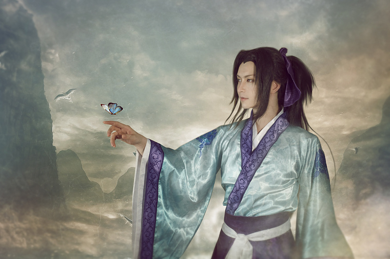  p data-id="gntr4coffr">小小白,中国知名coser,由于从小喜爱动漫