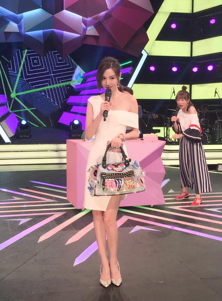  p>曾莞婷(vicky,1982年5月5日—),原名 a target="_blank" href="