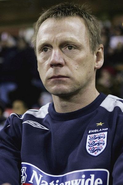  p>斯图尔特·皮尔斯(stuart pearce),1962年4月24日出生于 a href="