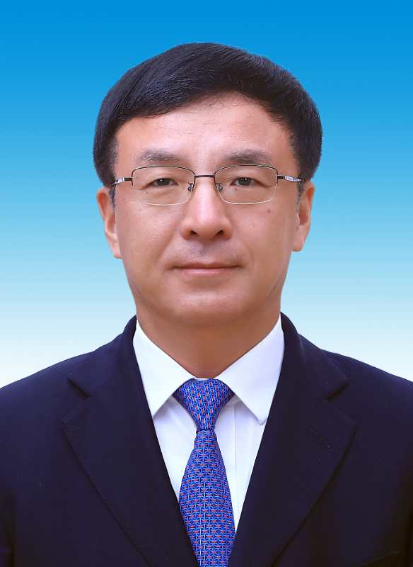  p data-id="gncoytgxef">王鲁明,男,汉族,1961年11月出生,山东海阳人