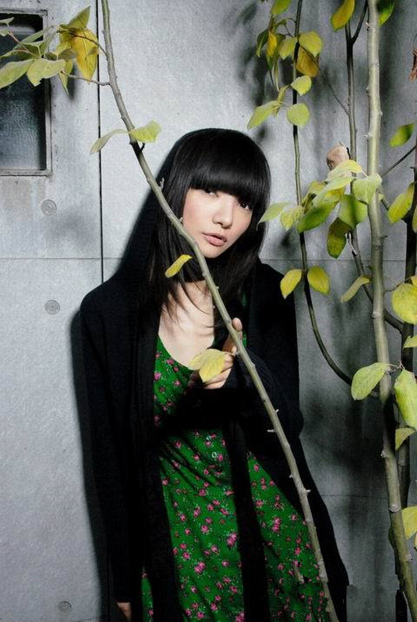  p>常春晓,1985年8月26日出生于北京市.中国内地女演员,模特,歌手.