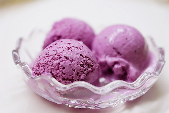 蓝莓冰激凌