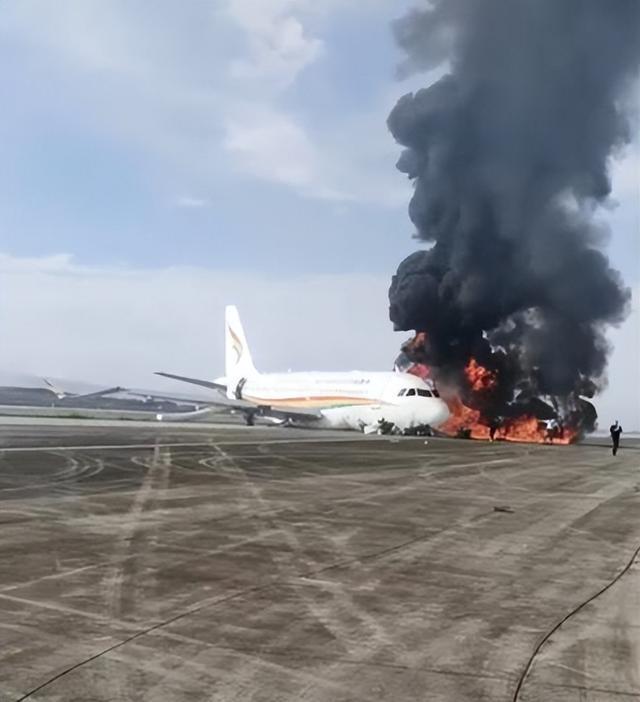 5·12江北机场航班冲出跑道事故
