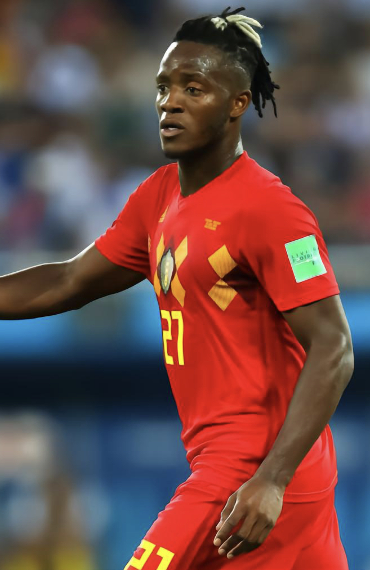  p>米西·巴舒亚伊(michy batshuayi),1993年10月2日出生于比利时