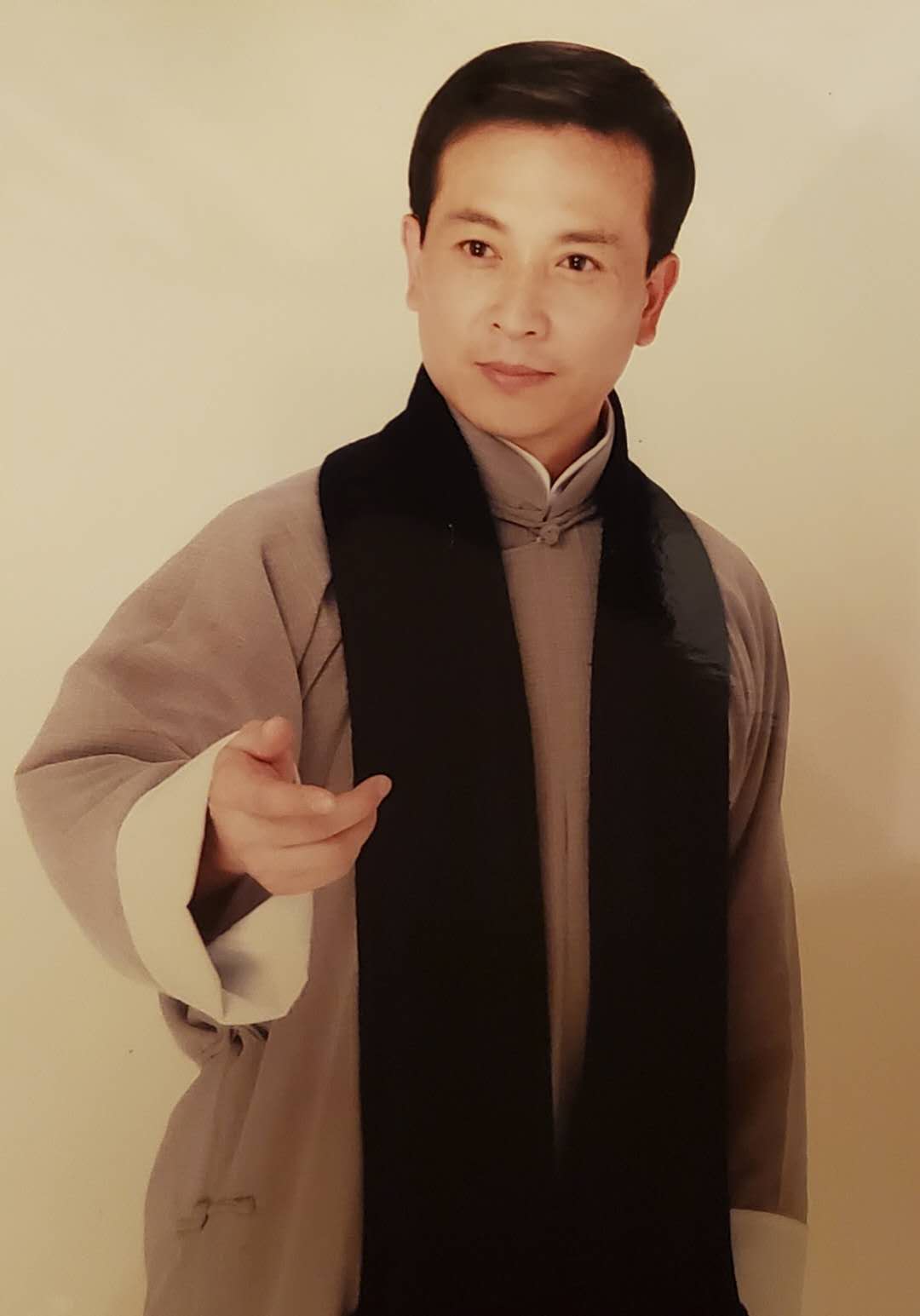 张弓
