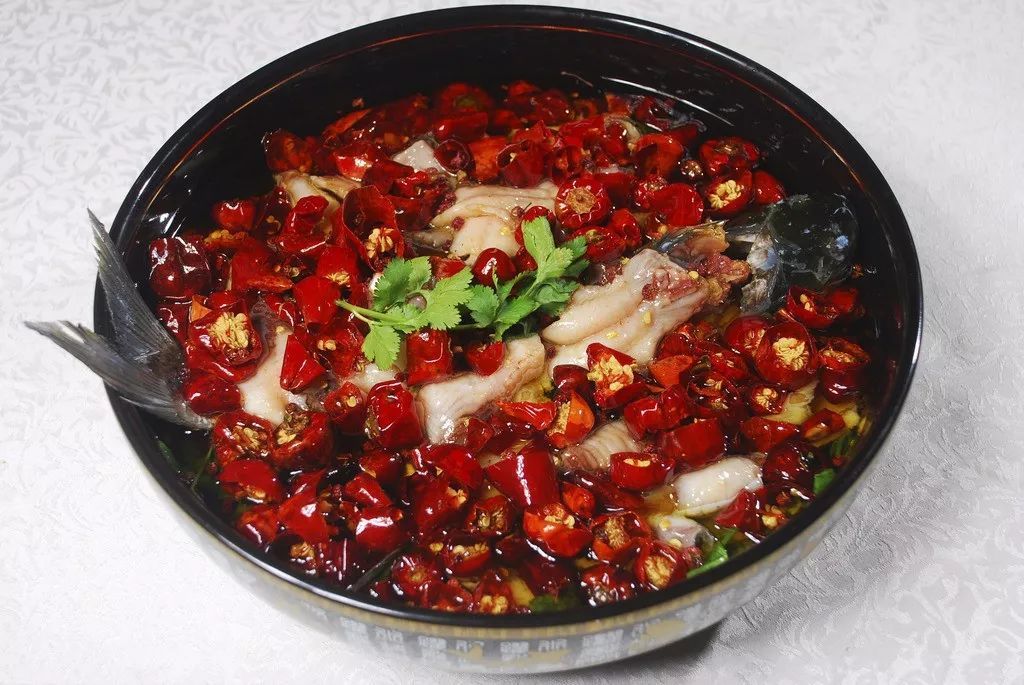 石锅麻辣鱼