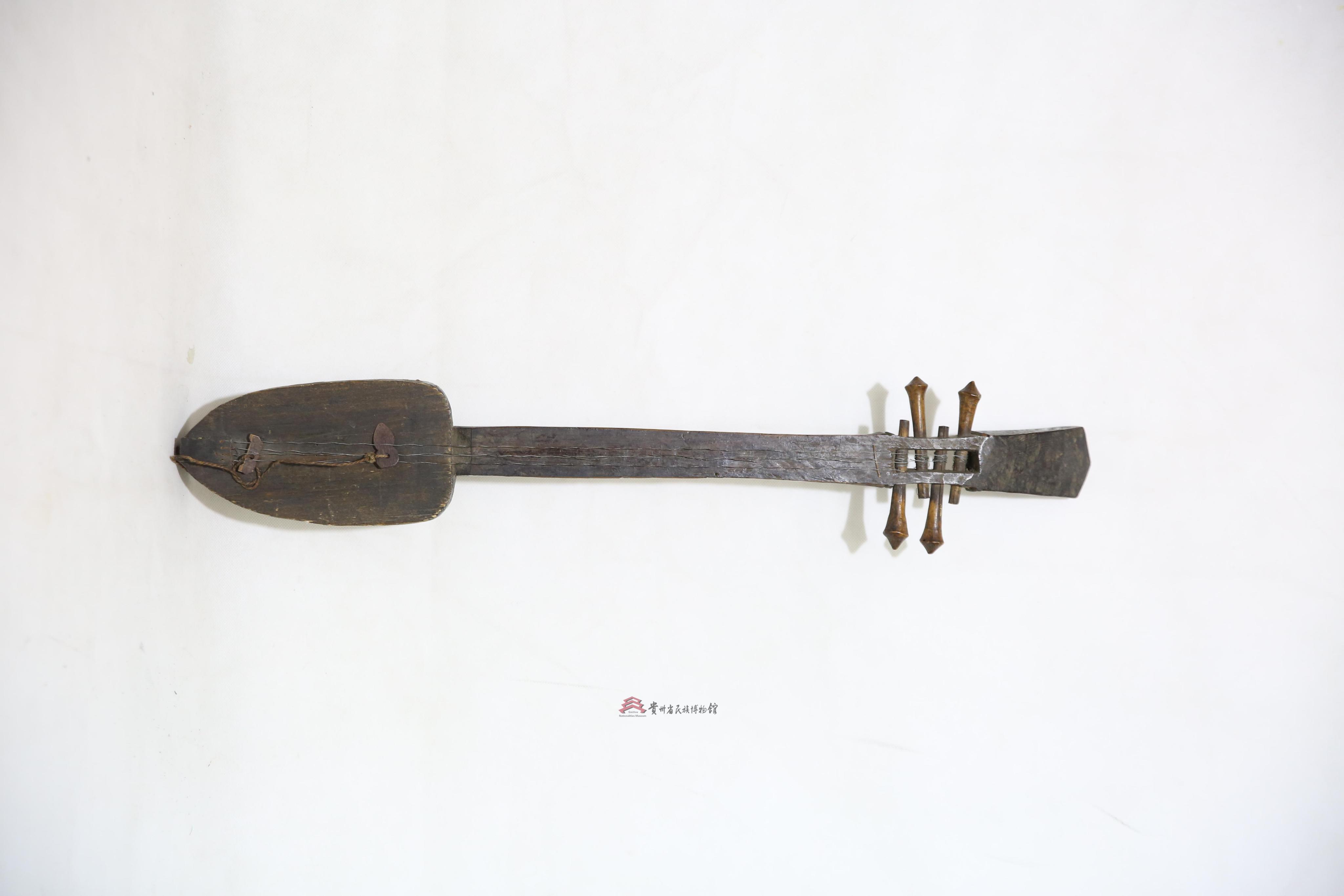 从江侗族牛腿琴