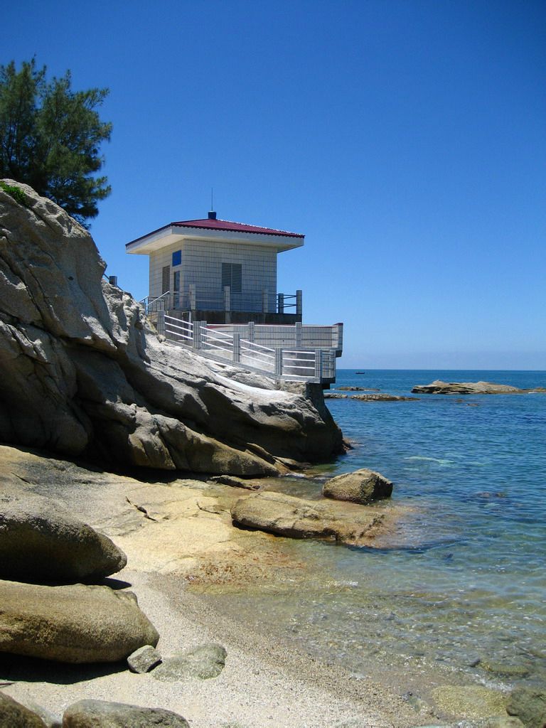  p>红海湾(red bay,旧称汕尾湾),位于广东省汕尾市沿海一个半封闭的