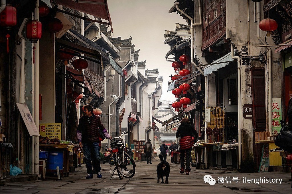 屯溪老街：青山绿水马头墙背后的古徽州梦_百科TA说