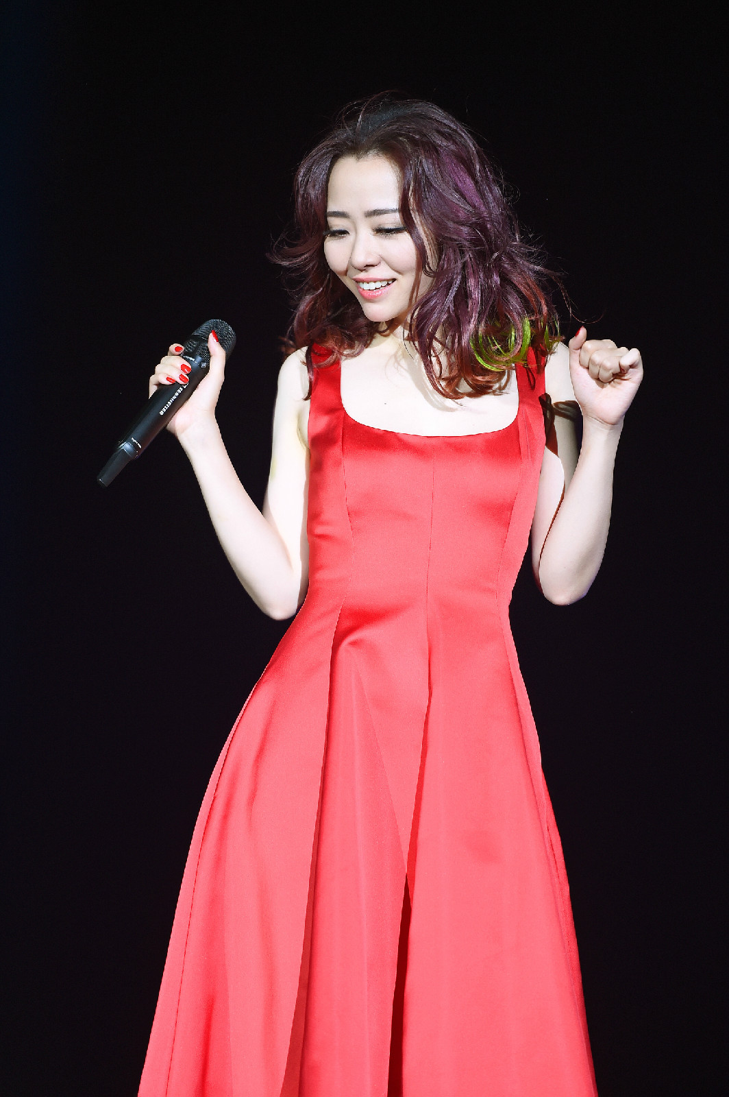  p>张靓颖(jane zhang),1984年10月11日出生于四川省成都市,中国流行