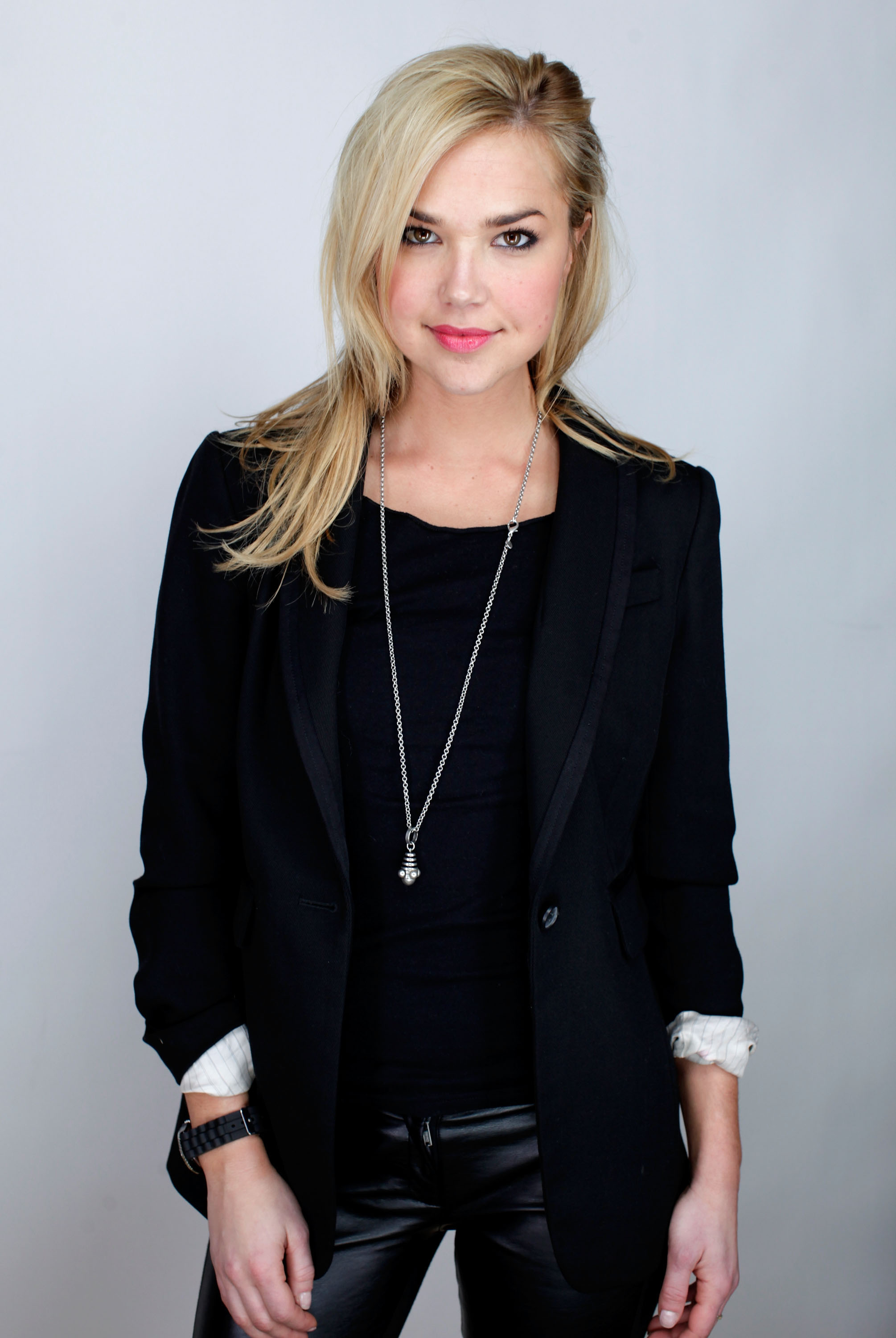 阿莉尔·凯贝尔