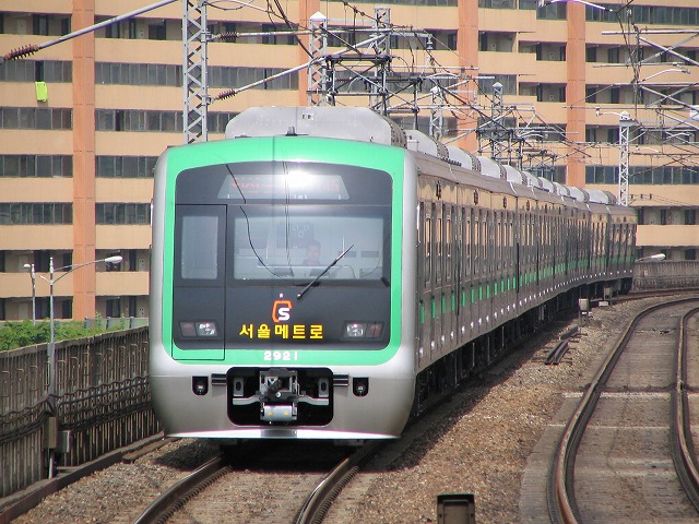  p>首尔地铁(               ,seoul metro)是指服务于韩国首尔及仁川