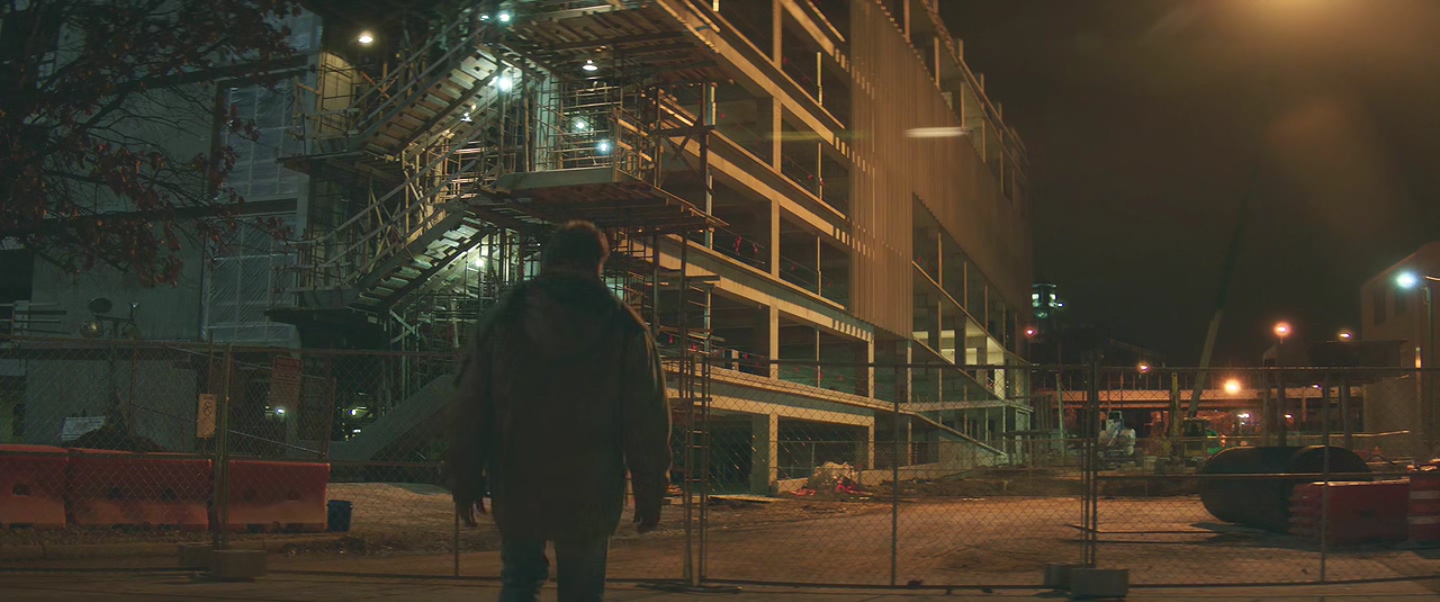  p>《空难余波》是由    ,哈维尔·古隆担任编剧, a target="_blank"