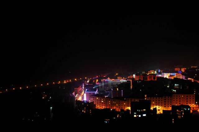  p>雷波县,隶属于中华人民共和国 a target="_blank" href="/item