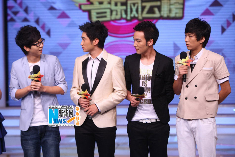  p>《超级星光大道》是由 a target="_blank" href="/item/金星娱乐