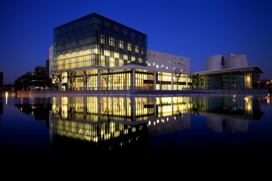  p>上海科技大学(shanghaitech university),简称上科大(shanghaitech
