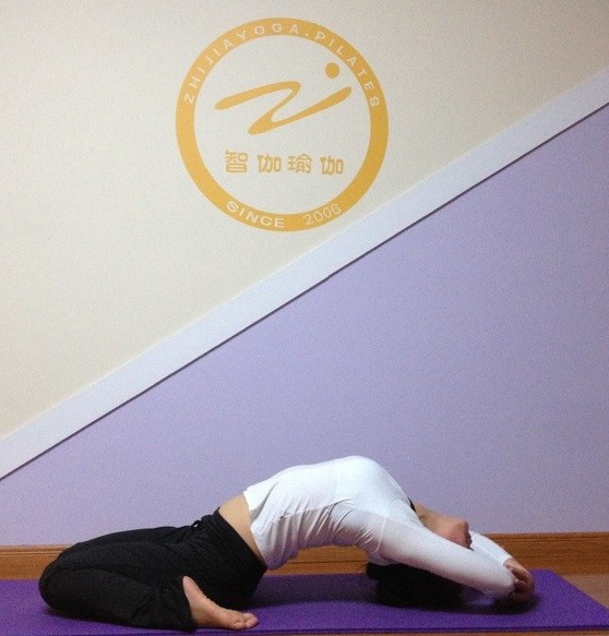  p>热瑜伽,也叫 a href="#" data-lemmaid="234293">高温瑜伽 /a>