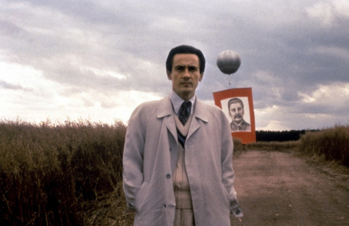  p>《烈日灼人》是由尼基塔·米哈尔科夫执导, a target="_blank"